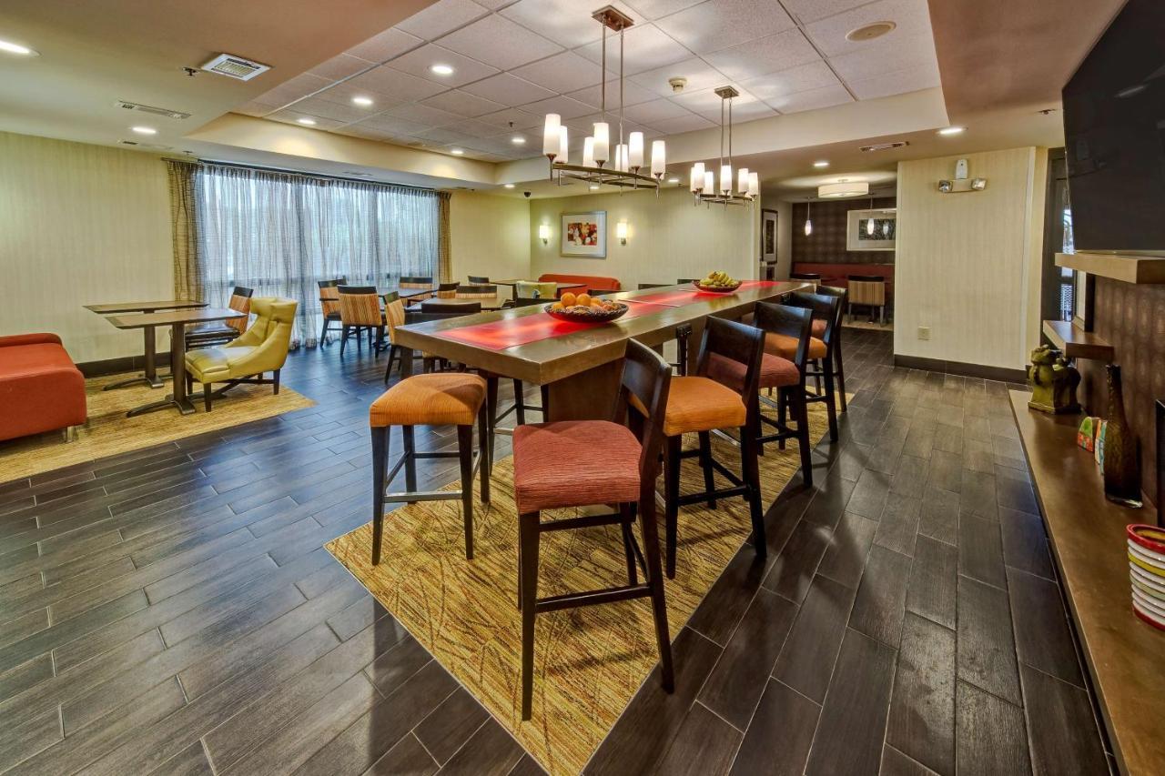 Hampton Inn Houston Baytown Extérieur photo